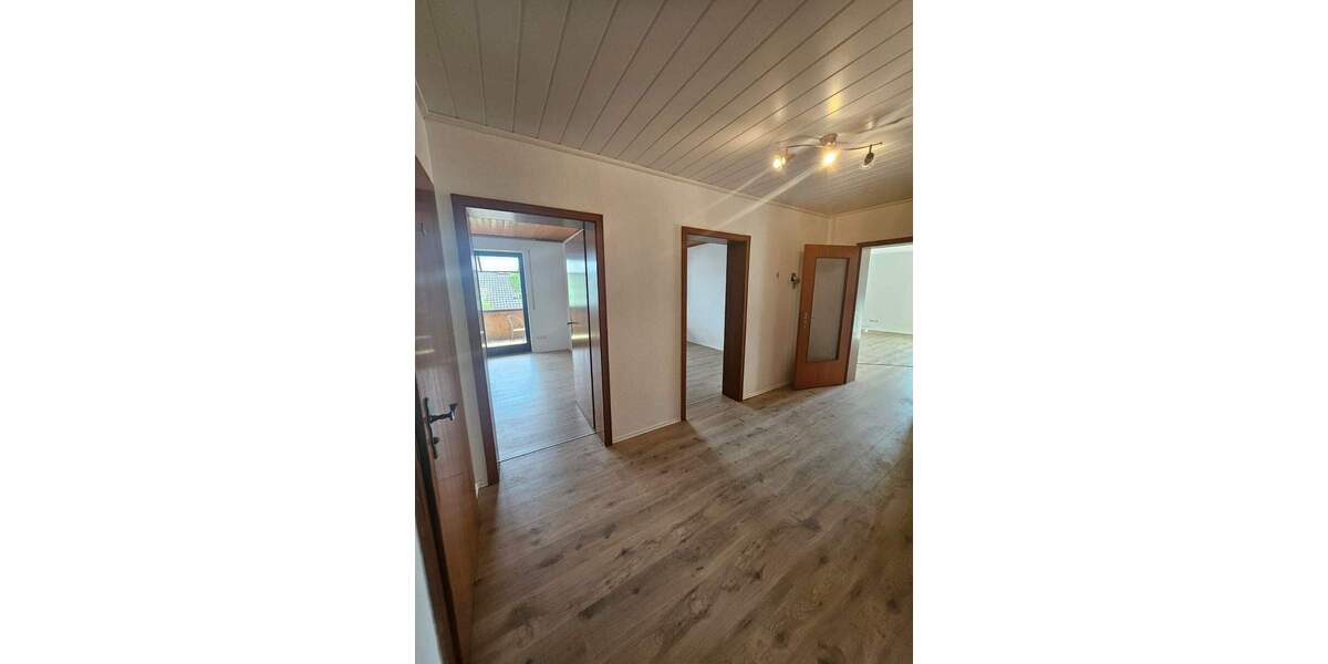 Etagenwohnung Buxheim - 4 Zimmer, 138 m&sup2;, 1.240&euro; | Angebot:25708046