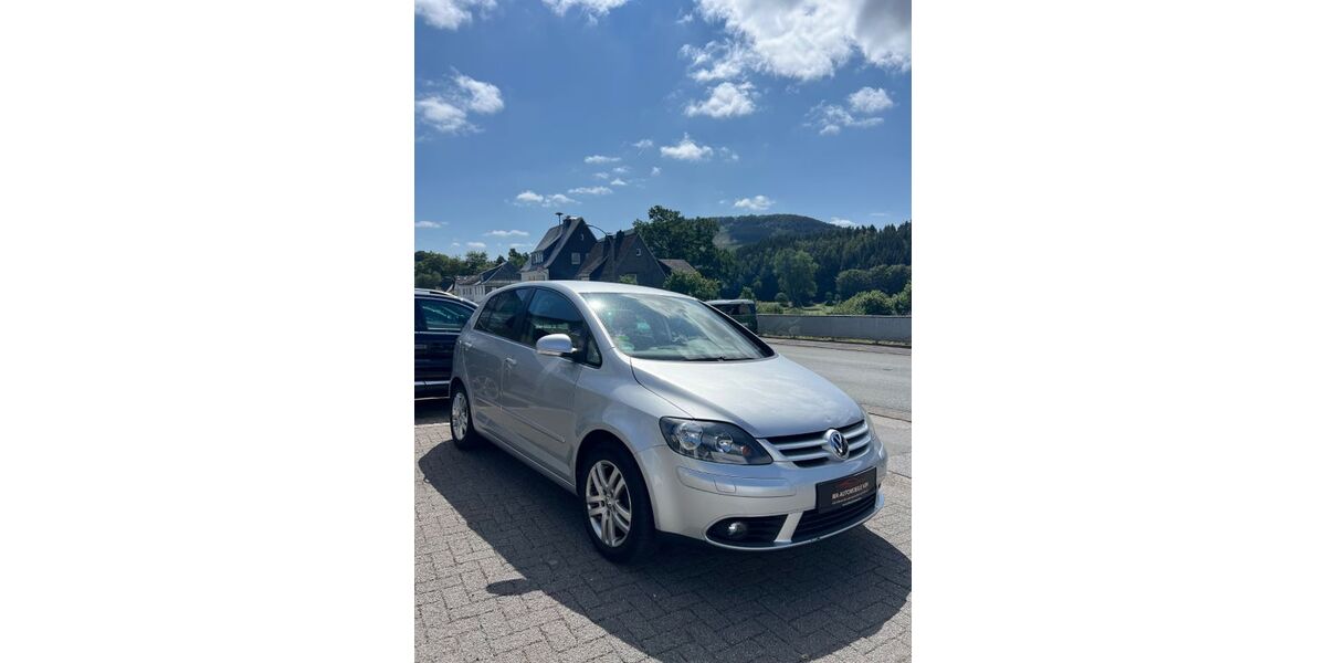 VW Golf 130.542 km 6.900 &euro; Schmallenberg 57392
