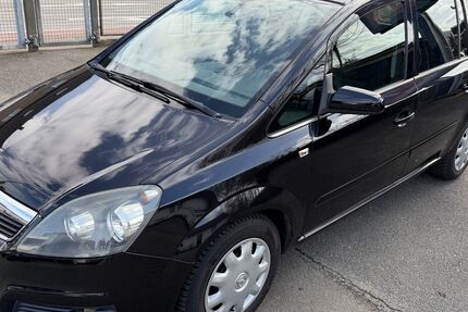 Opel Zafira 181.500 km 3.499 &euro; Bielefeld 33607
