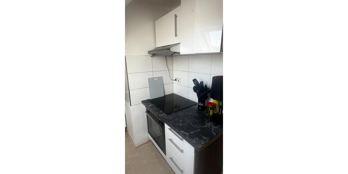 Dachgeschoßwohnung Bremen Burglesum - 2.5 Zimmer, 45 m&sup2;, 670&euro; | Angebot:26316224