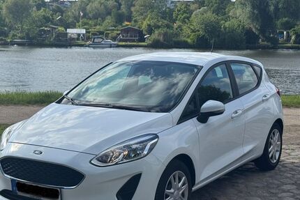 Ford Fiesta 43.750 km 9.400 &euro; Hamburg 21029