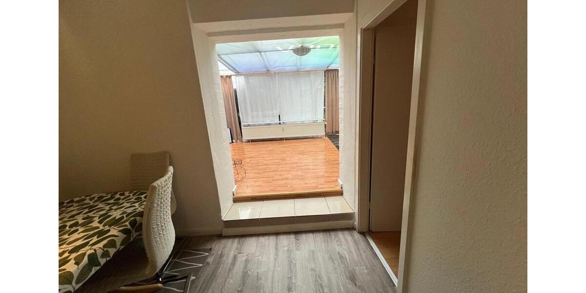 Erdgeschoßwohnung Henstedt-Ulzburg Ulzburg - 3 Zimmer, 67 m&sup2;, 1.350&euro; | Angebot:26021337