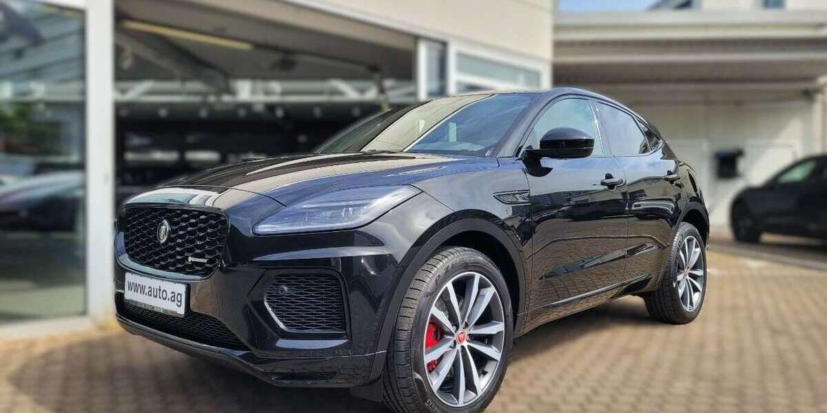 Jaguar E-Pace 26.790 km 41.644 &euro; Freiburg 79111