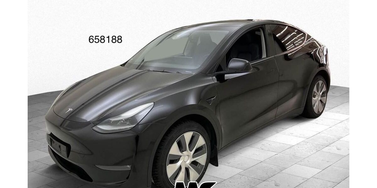 Tesla Model Y 62.064 km 33.950 &euro; Steinbach-Hallenberg OT Herges-Hallenberg 98587