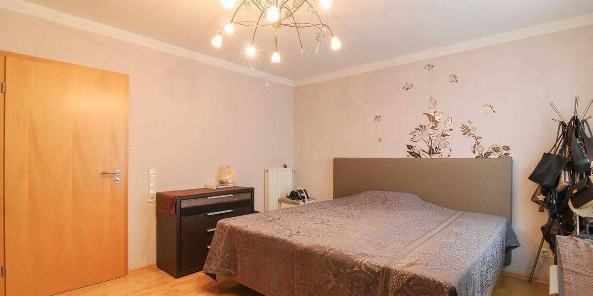 Reihenendhaus Frankfurt am Main Schwanheim - 5 Zimmer, 145 m&sup2;, 949.000&euro; | Angebot:26291040