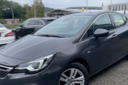 Opel Astra 143.000 km 8.290 € Konz 54329