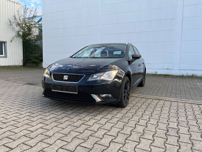 Seat Leon 176.000 km 7.400 € Münster 48165