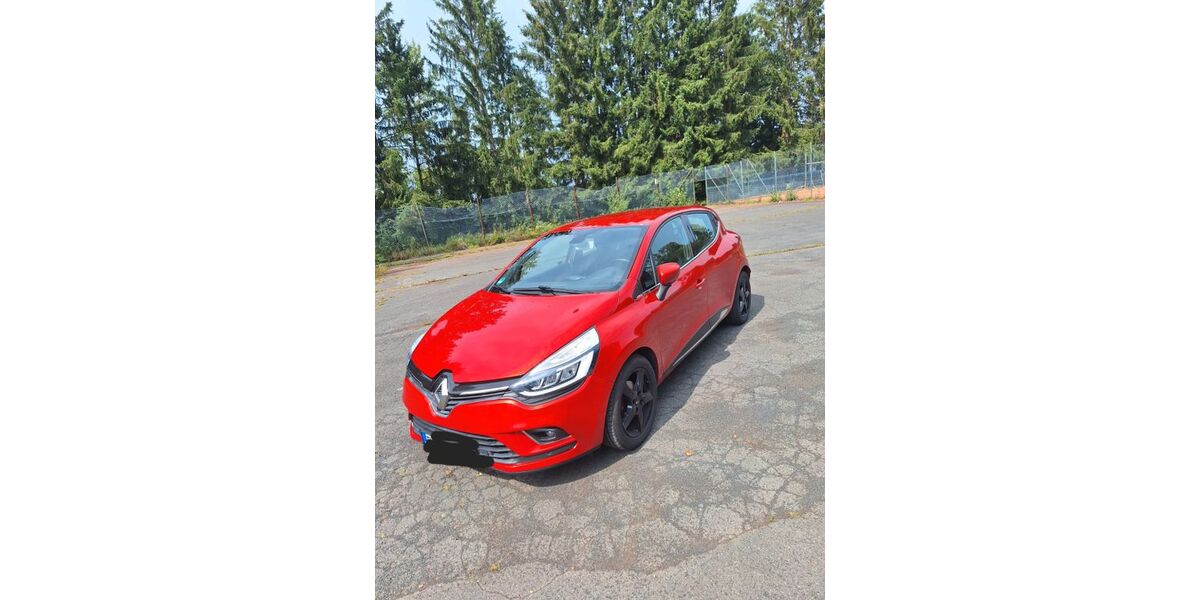Renault Clio 137.000 km 6.300 &euro; Haiger 35708