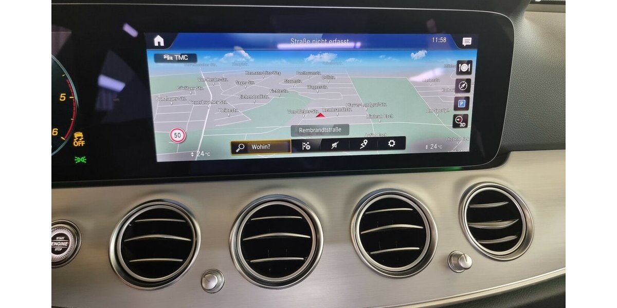 Mercedes-Benz E 220 d Avantgarde LED ACC AHK Kamera Widescreen 79.800 km 32.500 &euro; Garrel 49681