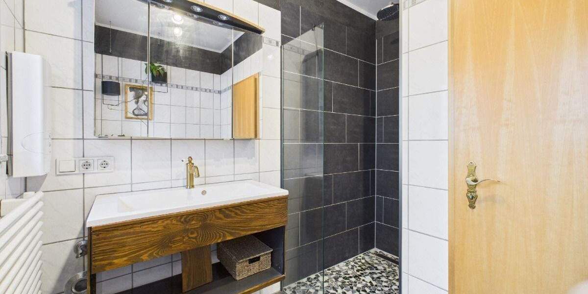 Etagenwohnung Wasserliesch - 3 Zimmer, 114 m&sup2;, 270.000&euro; | Angebot:25671552