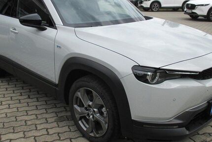 Mazda MX-30 21.227 km 21.490 € Dresden 01139