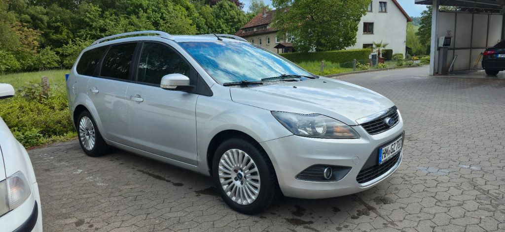 Ford Focus 260.000 km 1.700 &euro; Bad Pyrmont 31812