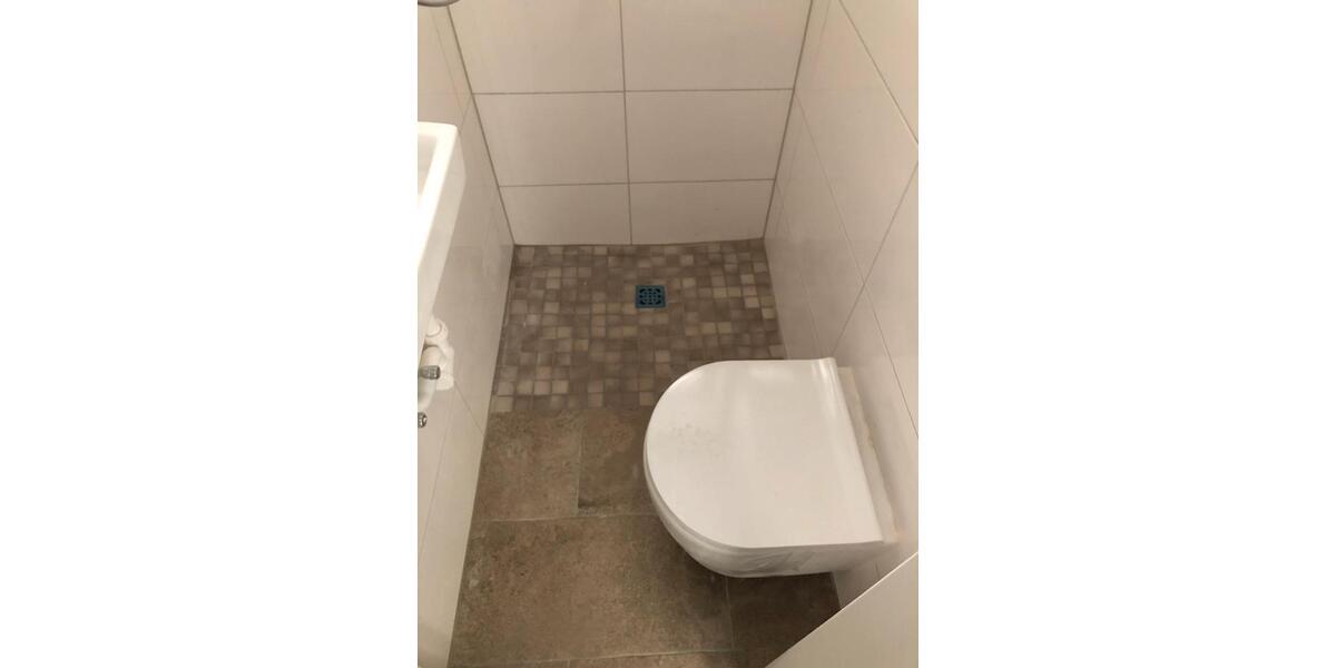 Etagenwohnung Gießen - 1 Zimmer, 14 m&sup2;, 270&euro; | Angebot:26413006