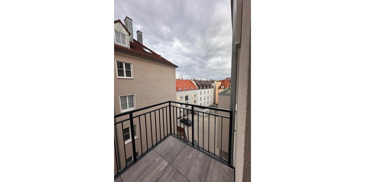 Etagenwohnung Augsburg Innenstadt - 5 Zimmer, 158 m&sup2;, 2.680&euro; | Angebot:24522137