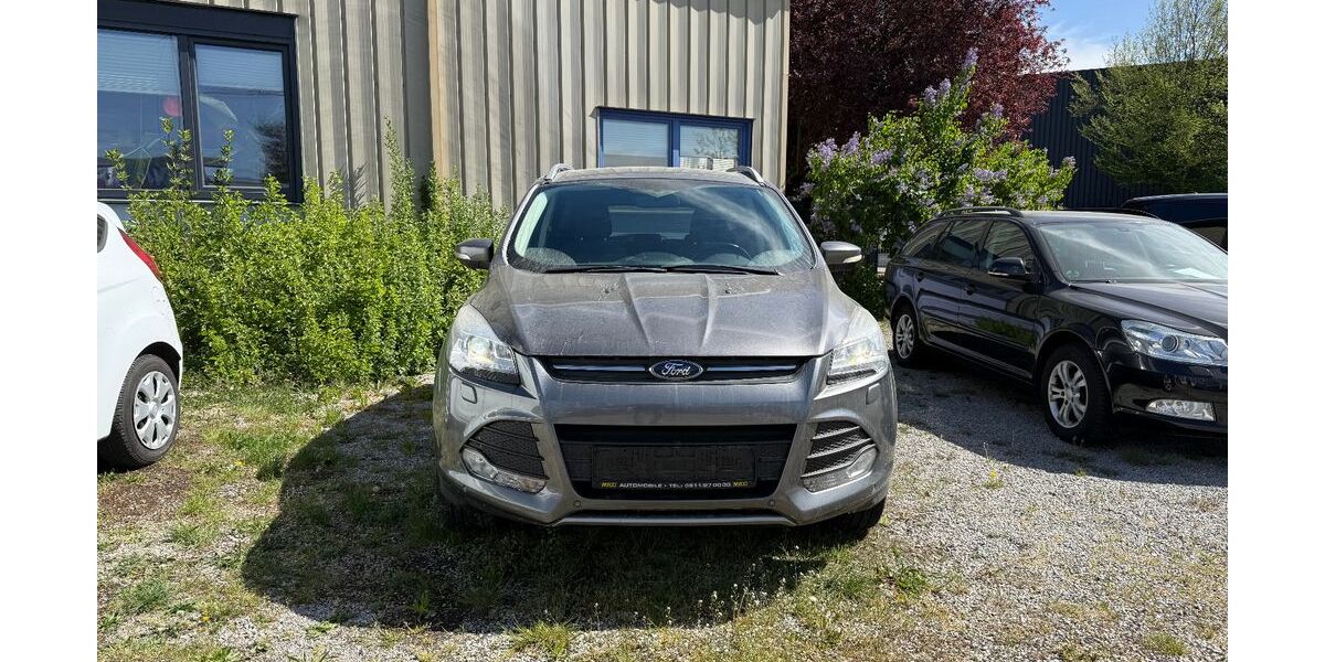 Ford Kuga 166.143 km 3.999 &euro; Satteldorf 74589