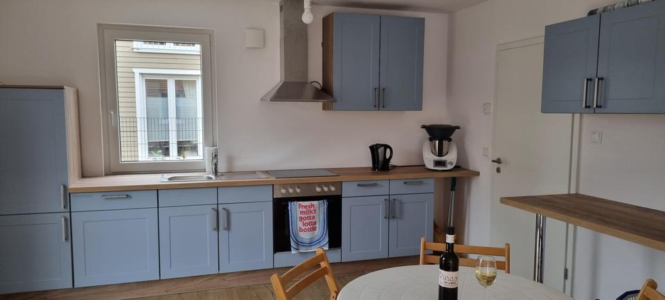 Villa Brück - 5.5 Zimmer, 198 m&sup2;, 2.390&euro; | Angebot:25282259