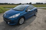 Peugeot 207 CC 92.000 km 4.200 € Bielefeld 33602