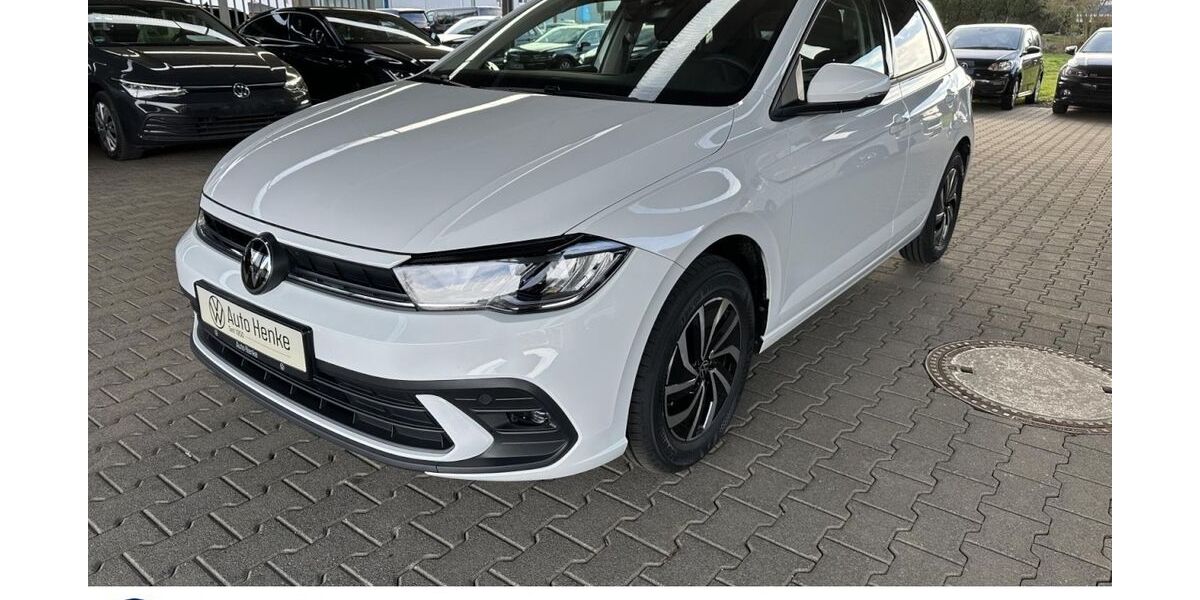 VW Polo 5.475 km 20.999 &euro; Büren 33142