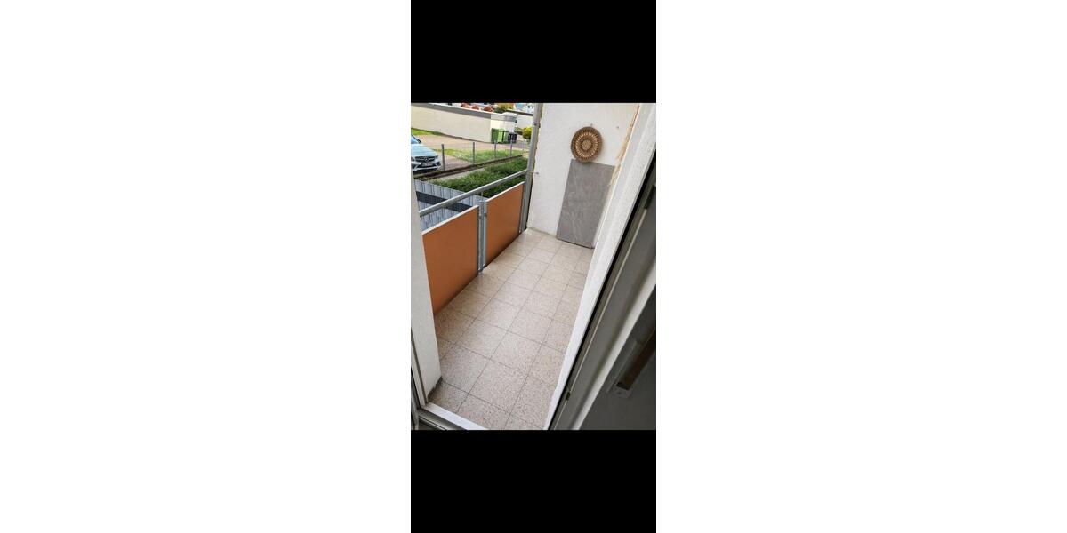 Etagenwohnung Walldorf - 3 Zimmer, 89 m&sup2;, 1.300&euro; | Angebot:26322362