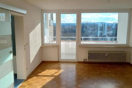 ⭐️⭐️⭐️⭐️ Helles PENTHOUSE 3 ZKBWC mit neu renovierter Loggia 3 zimmer