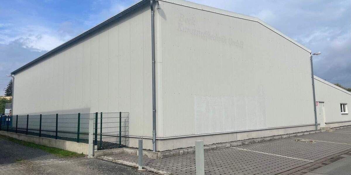 Flexibel, Geräumig, und Optimal gelegen! LagerProduktionshalle in verkehrsgünstiger Lage von Vellmar zimmer