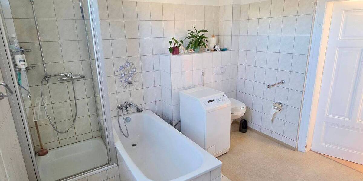 Mehrfamilienhaus, Wohnhaus Sonneberg - 1 Zimmer, 340 m&sup2;, 249.000&euro; | Angebot:26293040