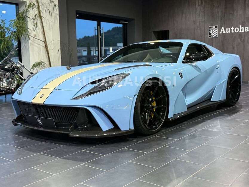 Ferrari 812 2.190 km 899.812 € Schongau 86956