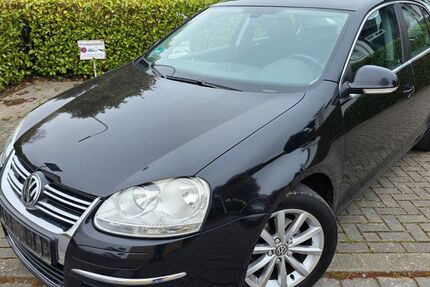 VW Jetta 328.187 km 2.100 &euro; Heinsberg 52525