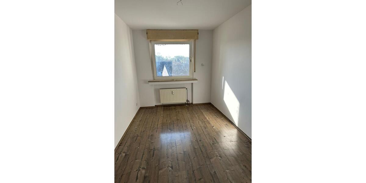 Etagenwohnung Grevenbroich Hemmerden - 3 Zimmer, 77 m&sup2;, 710&euro; | Angebot:26286784