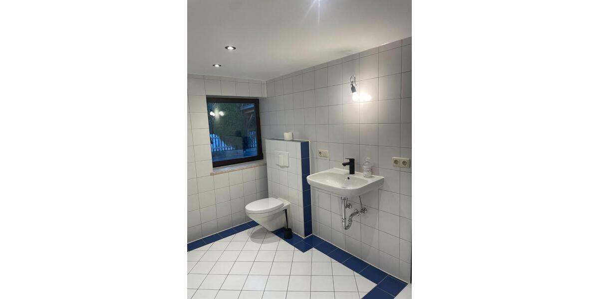 Reihenhaus Dingolfing - 5 Zimmer, 169 m&sup2;, 1.580&euro; | Angebot:24890664