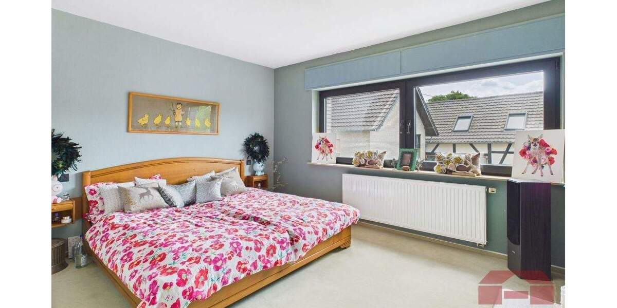 Mehrfamilienhaus, Wohnhaus Weilerswist Neukirchen - 5 Zimmer, 167 m&sup2;, 599.800&euro; | Angebot:25775404