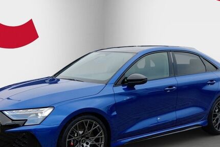 Audi RS3 4.900 km 71.888 &euro; Wackersdorf 92442