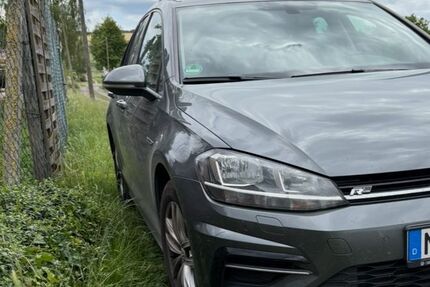 VW Golf 149.000 km 12.500 &euro; Münstermaifeld 56294