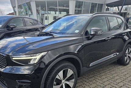 Volvo XC40 27.700 km 29.880 &euro; Zeven 27404