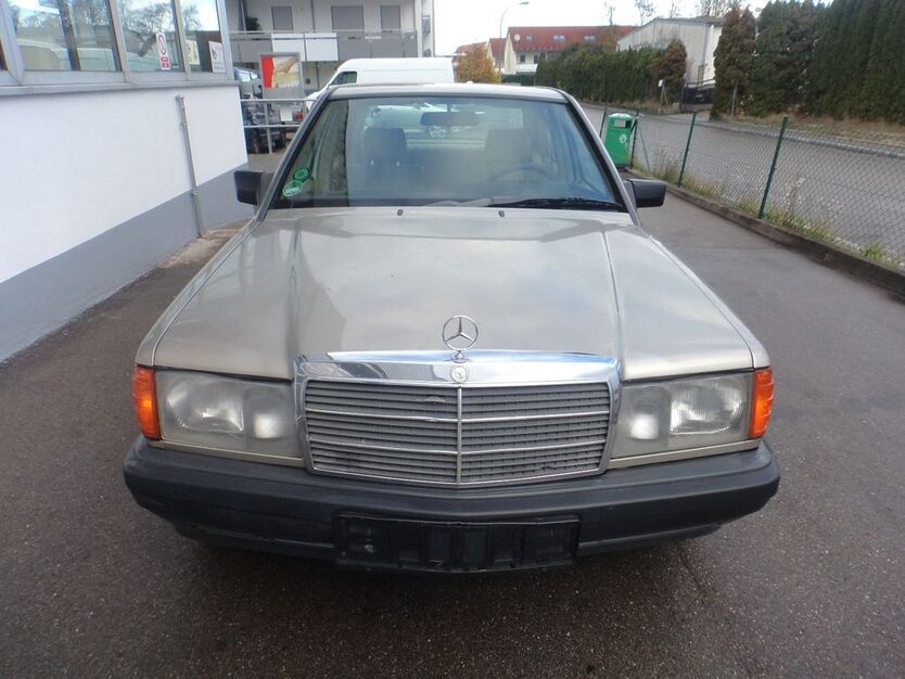 Mercedes-Benz 190 187.000 km 3.499 € Landsberg am Lech 86899