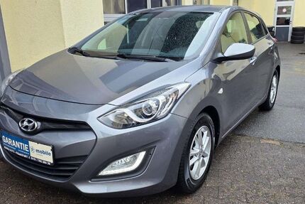 Hyundai i30 64.000 km 8.900 &euro; Frankfurt am Main 60529