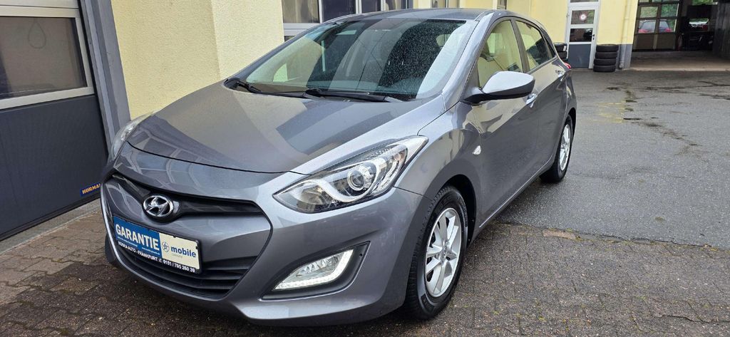 Hyundai i30 64.000 km 8.900 &euro; Frankfurt am Main 60529