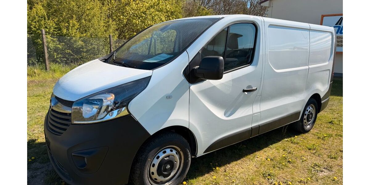 Opel Vivaro 51.700 km 13.490 &euro; Pasewalk 17309