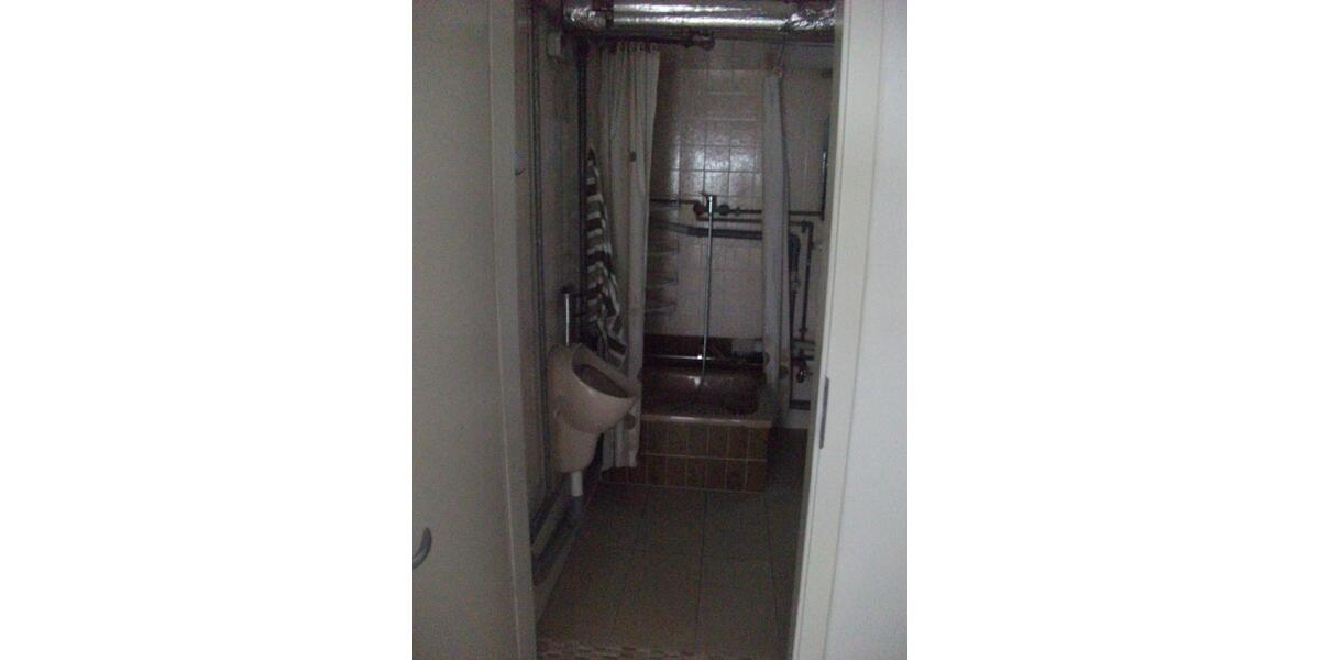 Etagenwohnung Unterhaching - 1 Zimmer, 65 m&sup2;, 1.200&euro; | Angebot:25650955