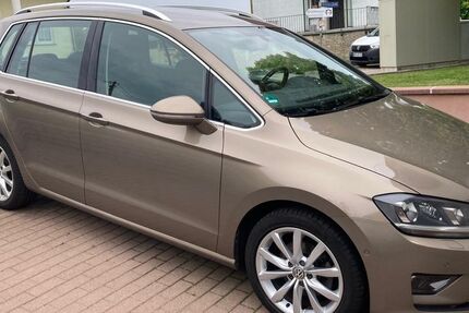 VW Golf Sportsvan 113.700 km 13.200 &euro; Kleinblittersdorf 66271