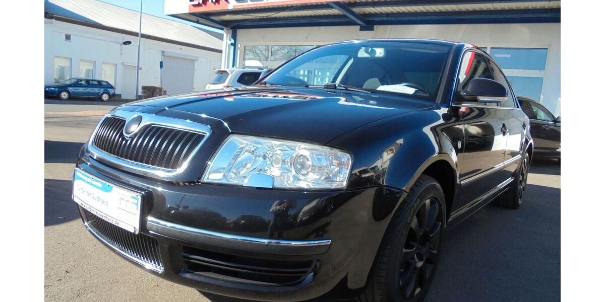 Skoda Superb 157.025 km 4.999 &euro; Nordhausen 99734