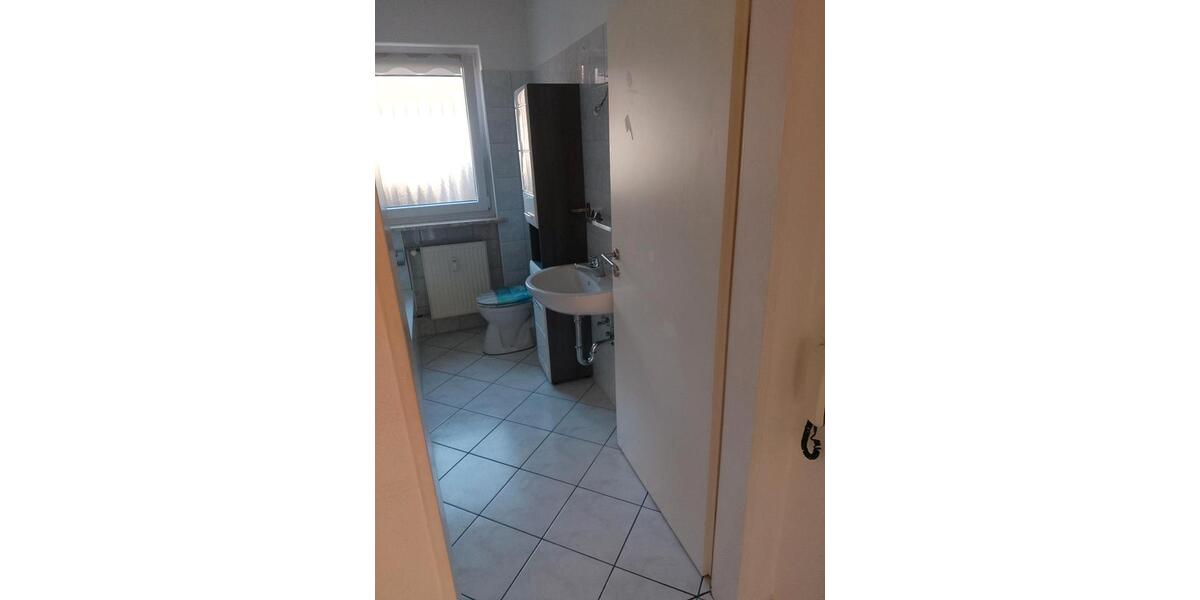 Hochparterre Schiffdorf - 3 Zimmer, 83 m&sup2;, 690&euro; | Angebot:25398177