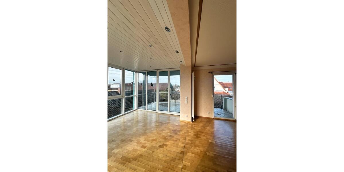 Doppelhaushälfte Reutlingen Sondelfingen - 6 Zimmer, 187 m&sup2;, 2.300&euro; | Angebot:25281451