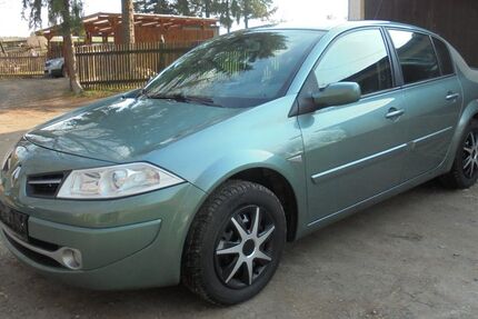 Renault Megane 124.200 km 2.490 &euro; Schwaara 07554