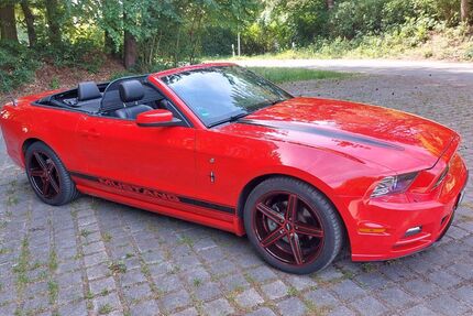 Ford Mustang 131.600 km 14.500 &euro; Norderstedt 22844