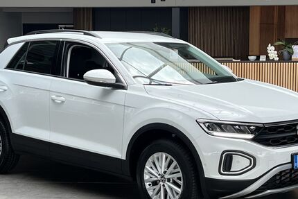 VW T-Roc 129.741 km 17.970 &euro; Cadolzburg bei Nürnberg 90556