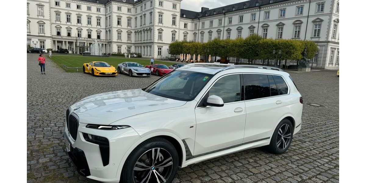 BMW X7 155.000 km 59.799 &euro; Köln 50674