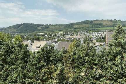 Haus Olsberg - 8 Zimmer, 362 m&sup2;, 598.000&euro; | Angebot:27512915