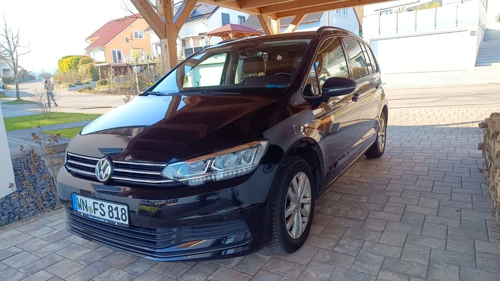 VW Touran 146.500 km 18.500 &euro; Sulzbach an der Murr 71560
