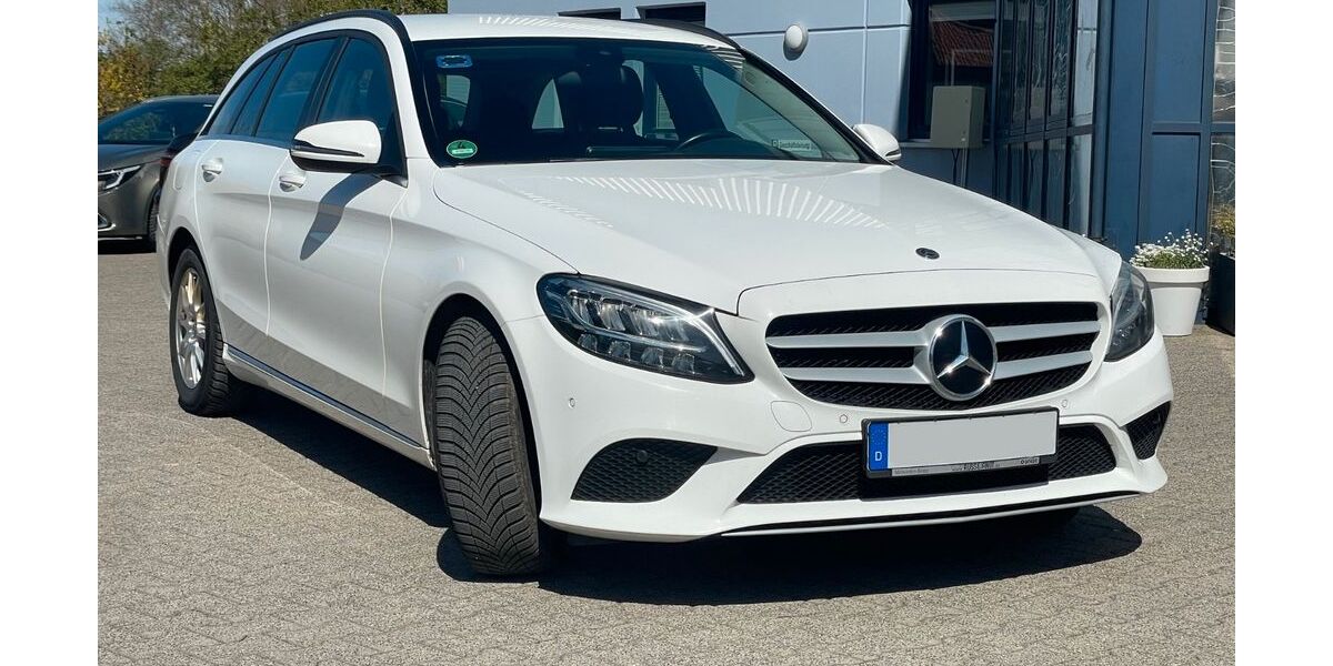 Mercedes-Benz C 180 135.719 km 15.400 &euro; Elgersburg 98716